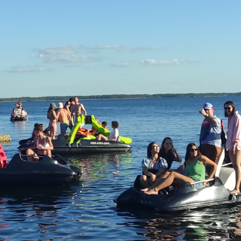 location pédalo au lac de Lacanau